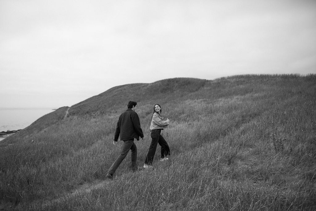 Ellie and Graham at Cattle Point, San Juan Island (21)